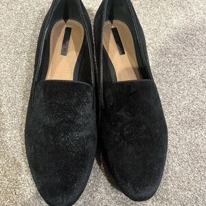 Tahari Frankie Black velveteen flats 8m size womens shoes